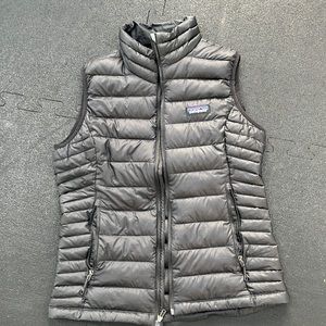 Patagonia Down Puffer Vest in Black